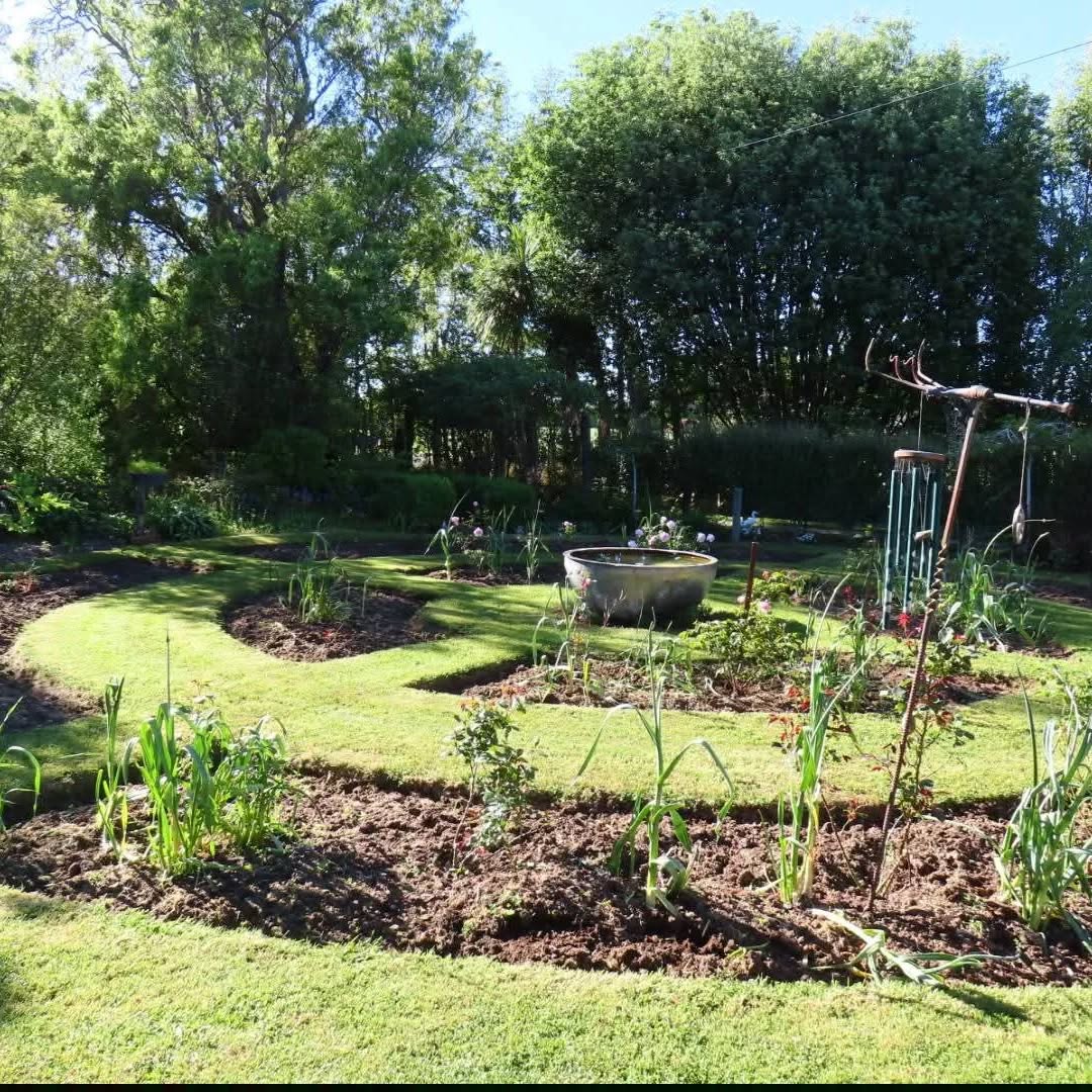 garden 7.jpg