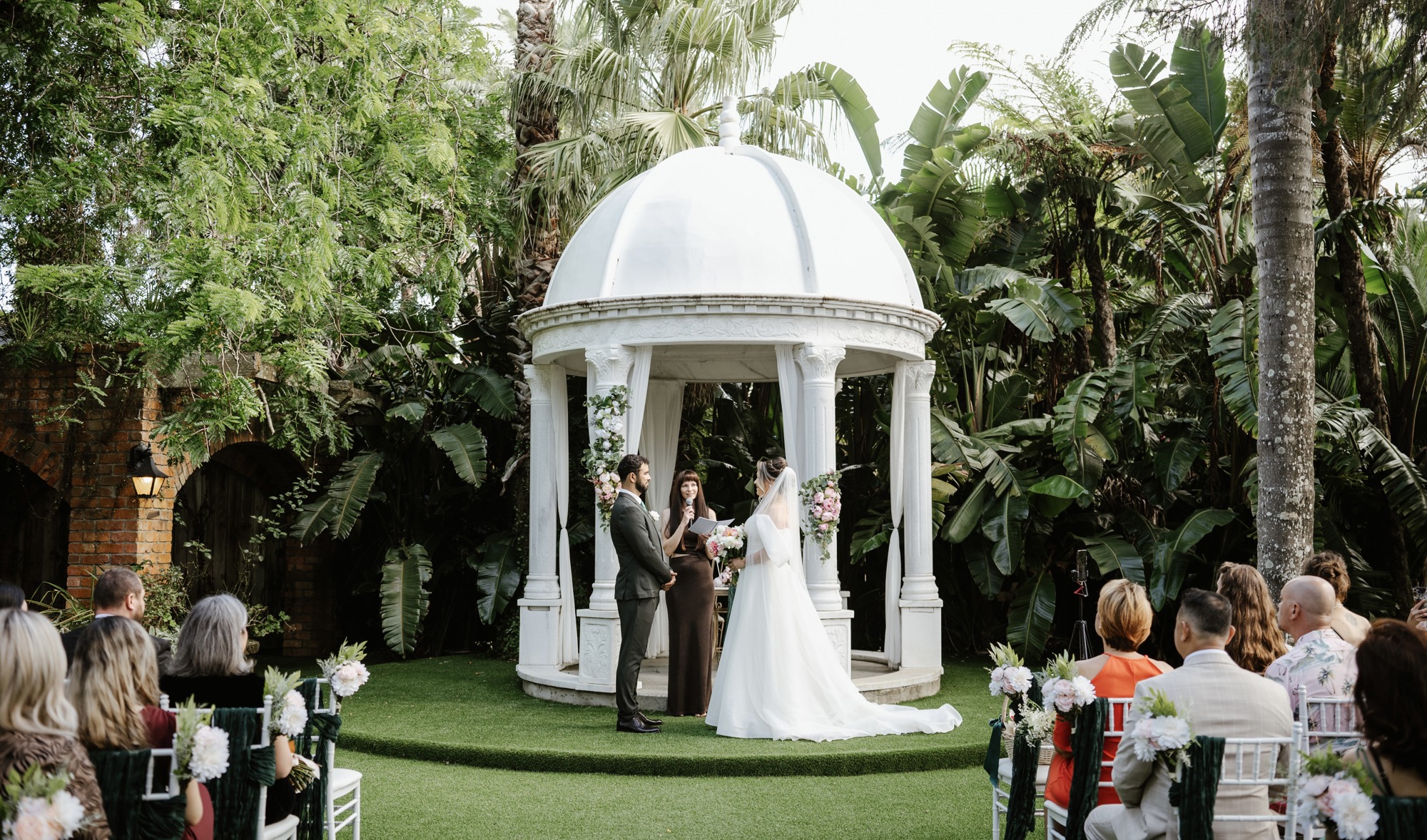 Settlers Wedding Garden Ceremony