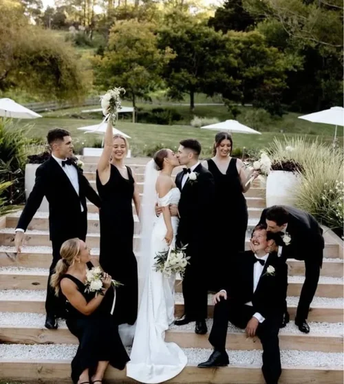 image-1613987449907812.webp