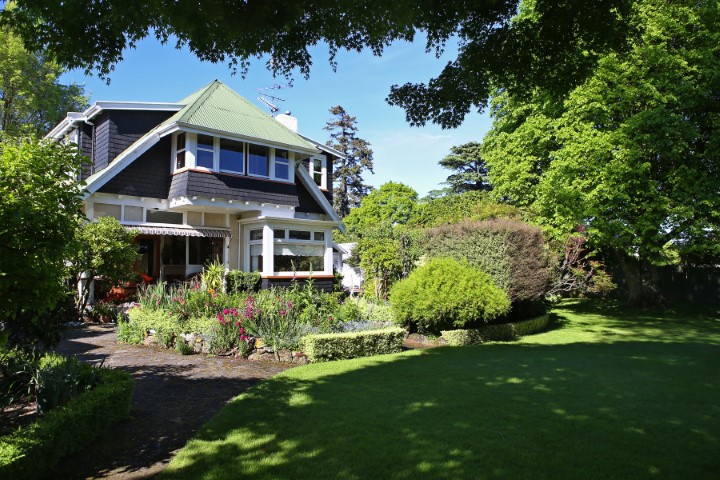 Gardens to visit Whitney Garden