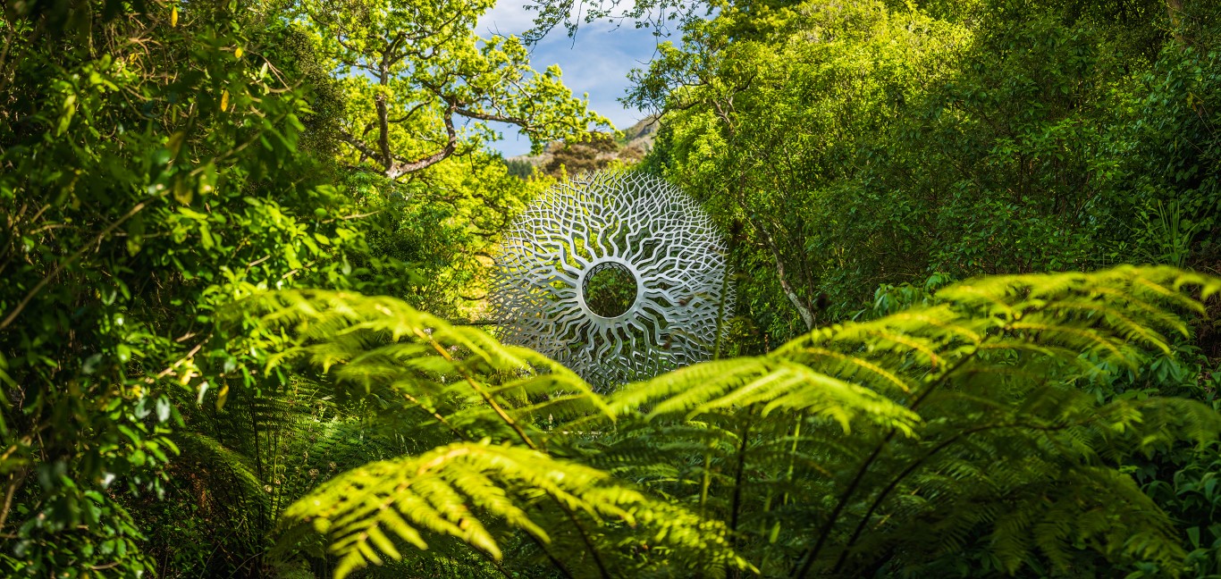 4 Ohinetahi Garden Virginia King Sculpture (Medium)
